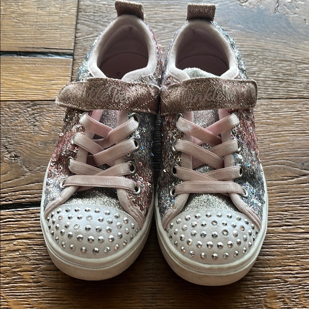 Twinkle Toes Kids Glitter Light Up Sneakers - Pink and Silver - Picture 4 of 9